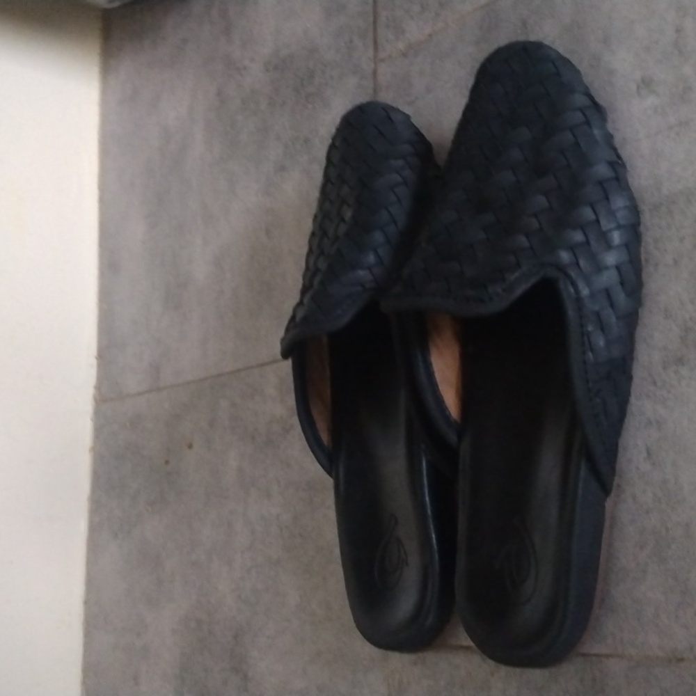 Olukay mules